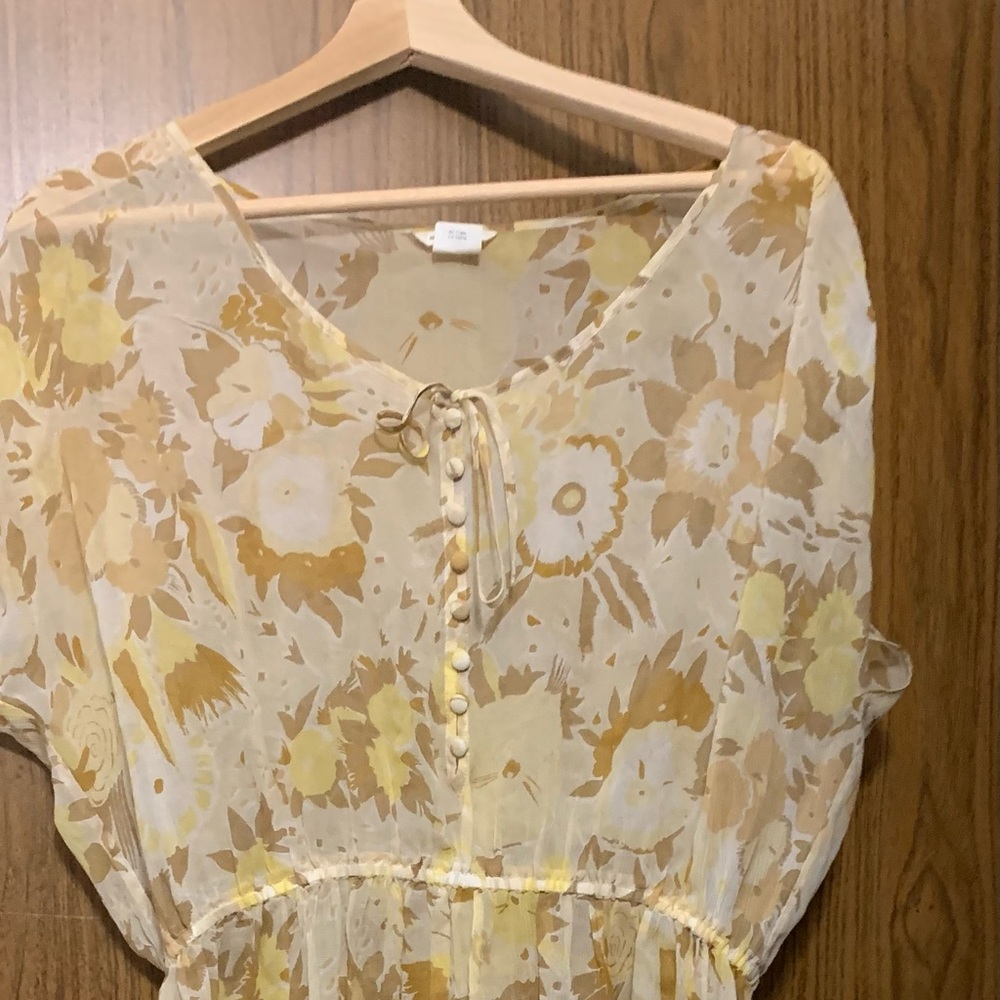 Club Monaco 100% silk knee length dress
